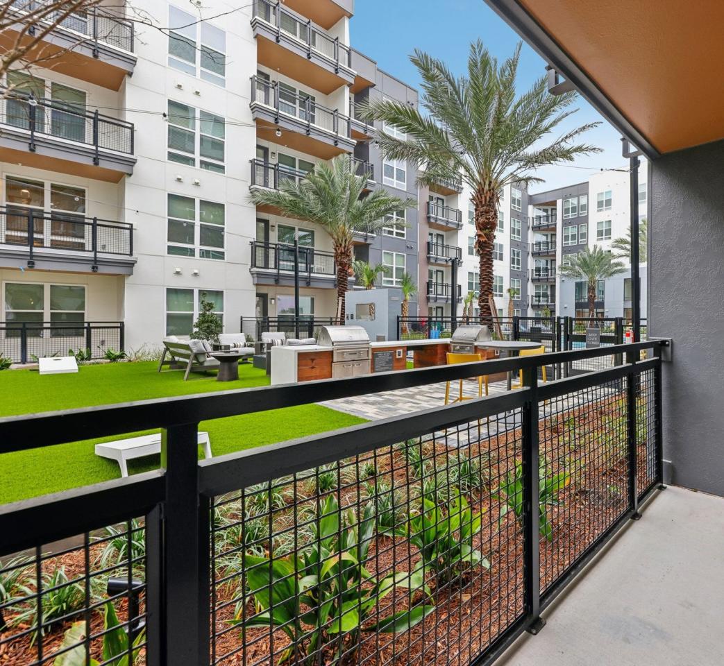 The Aston at Uptown Image 7