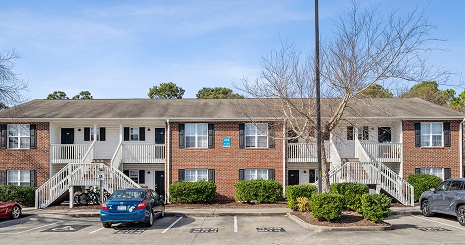 Student Housing - Seahawk Retreat Image 39