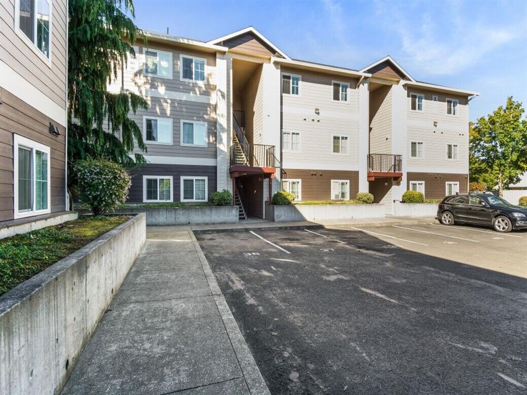 Chelsey Lane Image 46