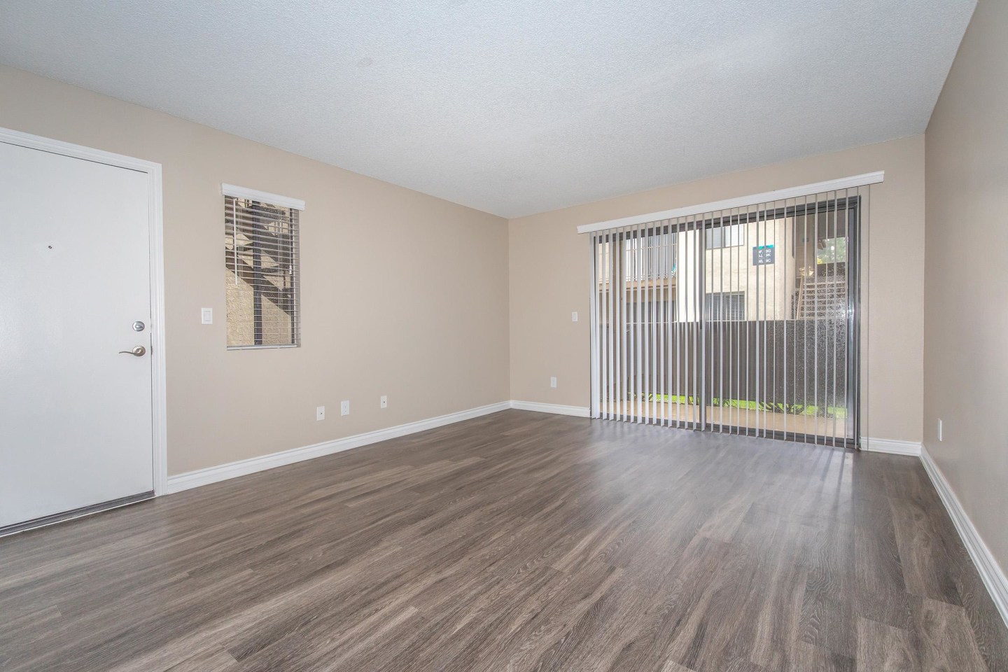 Mosaic Apartment Homes Image 41