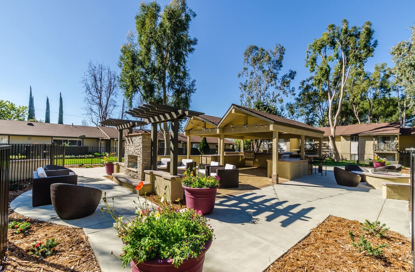 Pinewood Apartments Image 83
