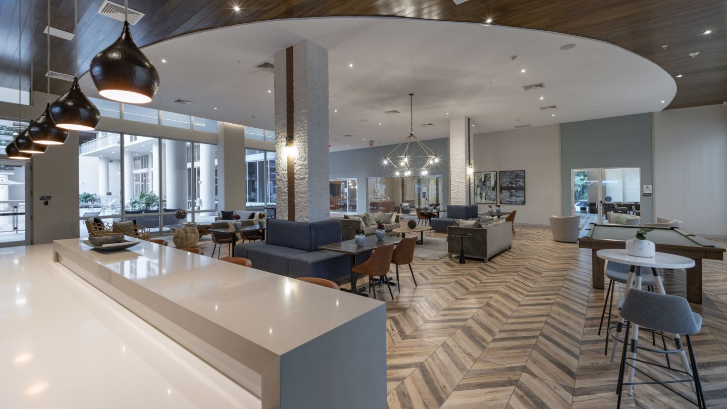 Blu27 at Edgewater Image 39