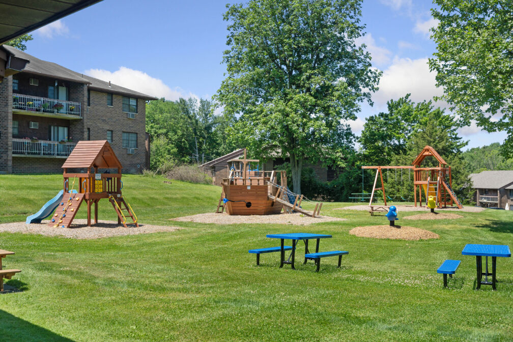 Brook Bridge Apartments Image 36