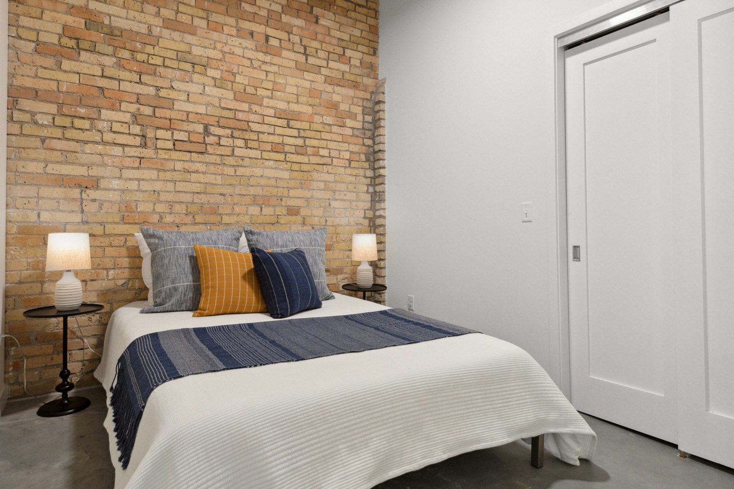 724 Lofts Image 26