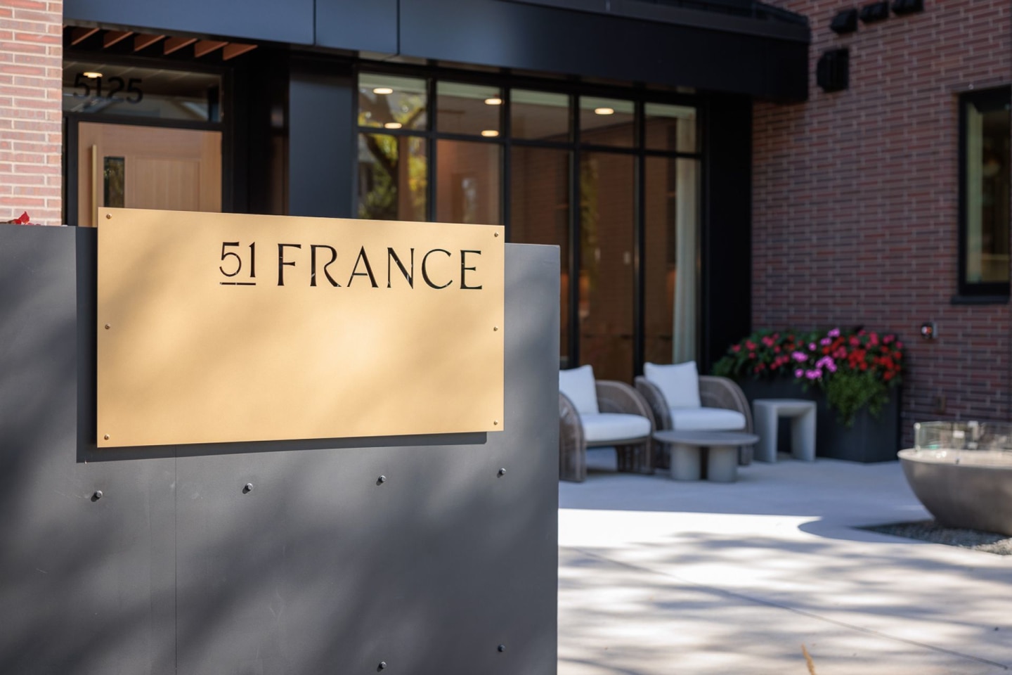 51 France Image 18
