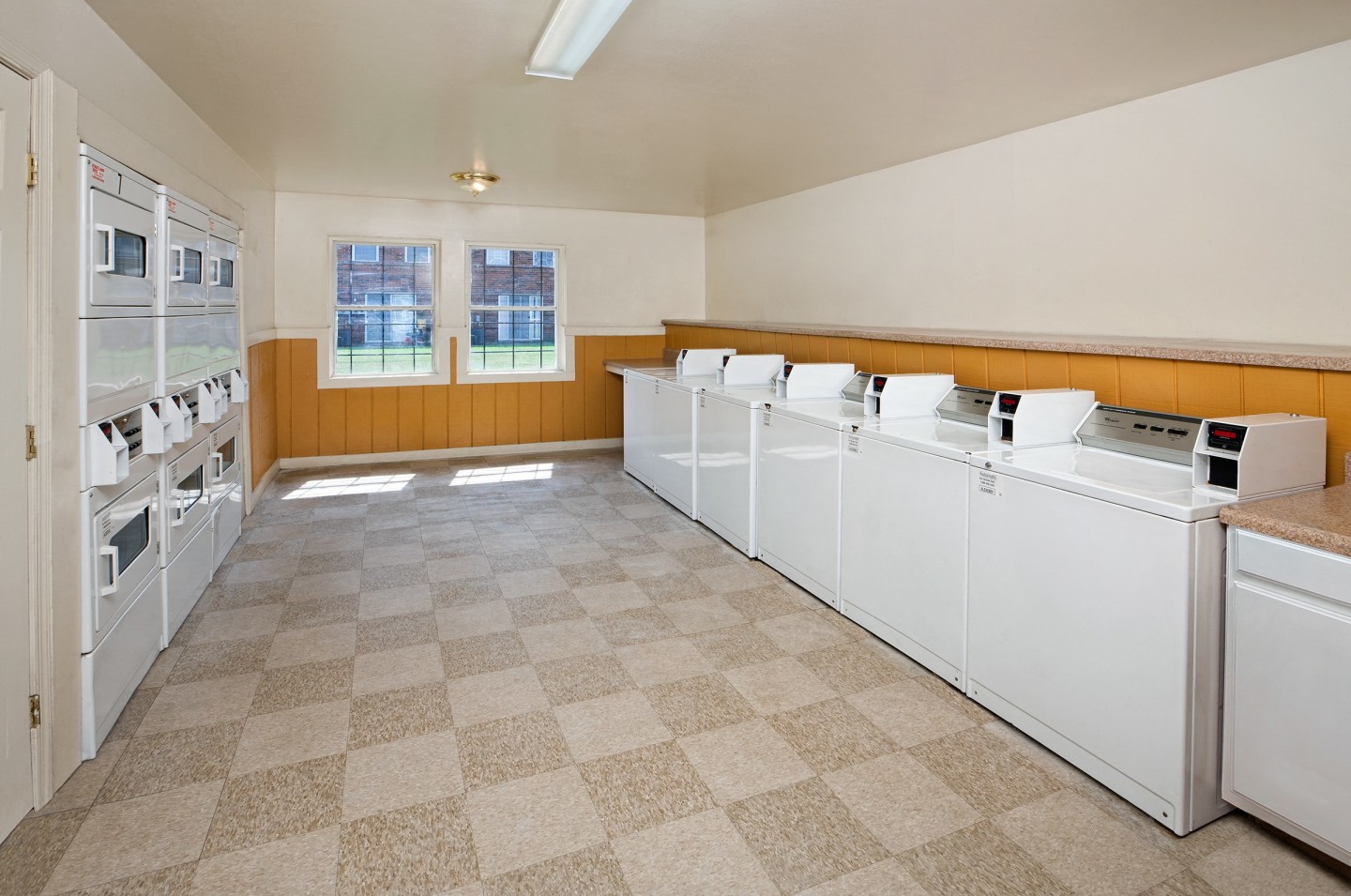 Woodbriar Apartments Image 11
