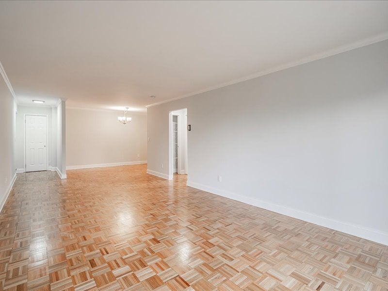 Grand Imperial Apartments Image 7