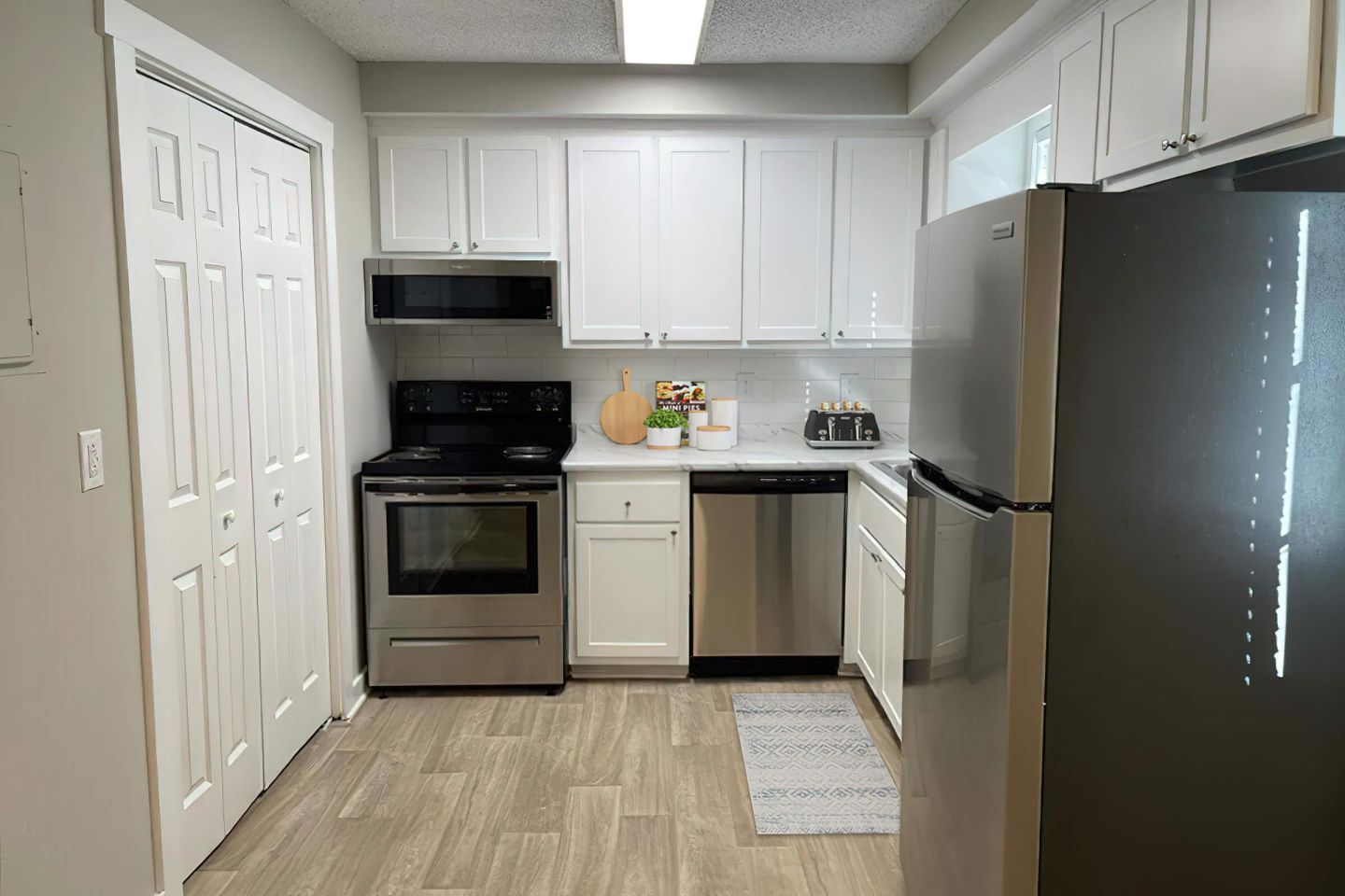 The Residences at 1671 Campbell Image 5