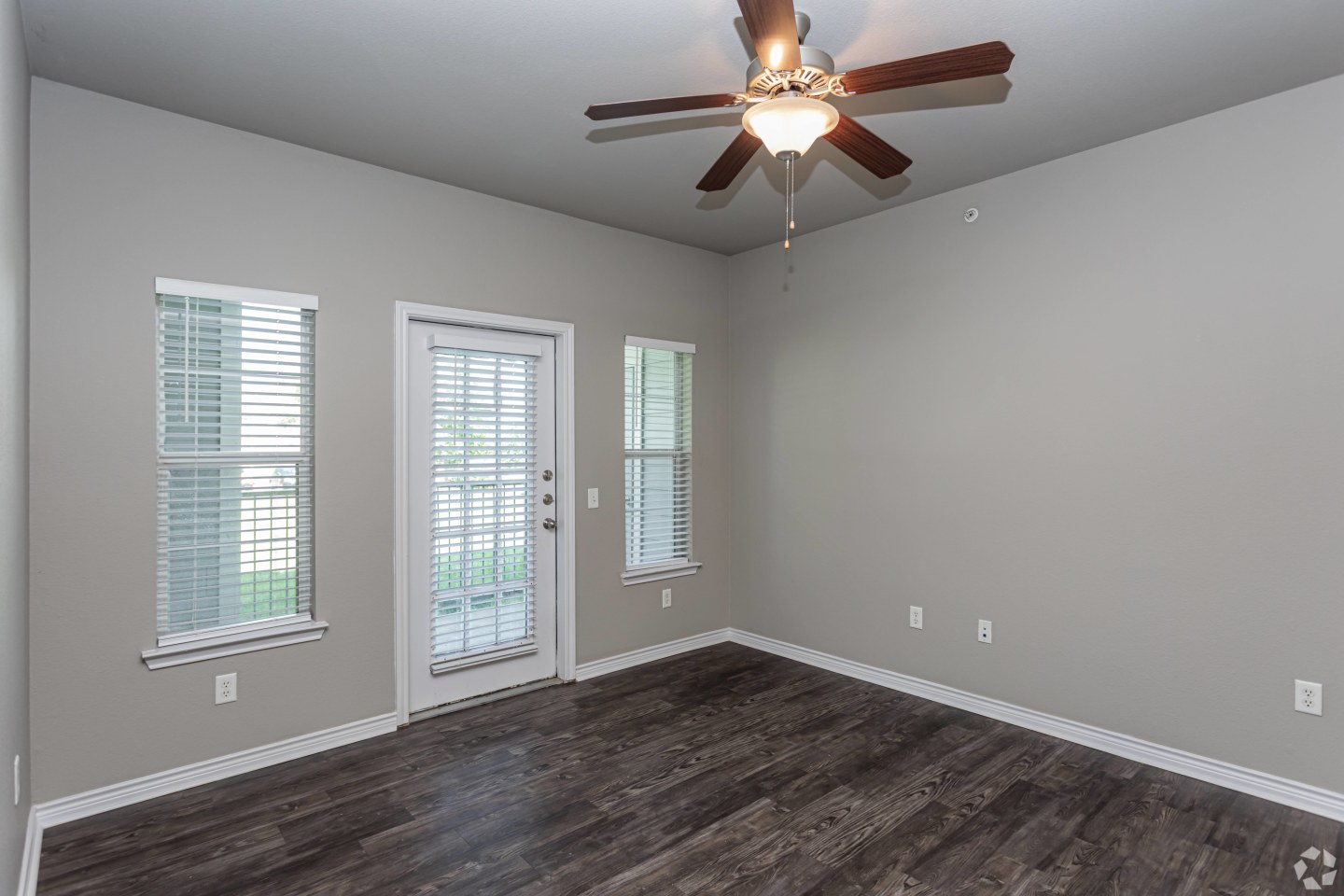 Stoneleigh Centerton Apartments Image 32