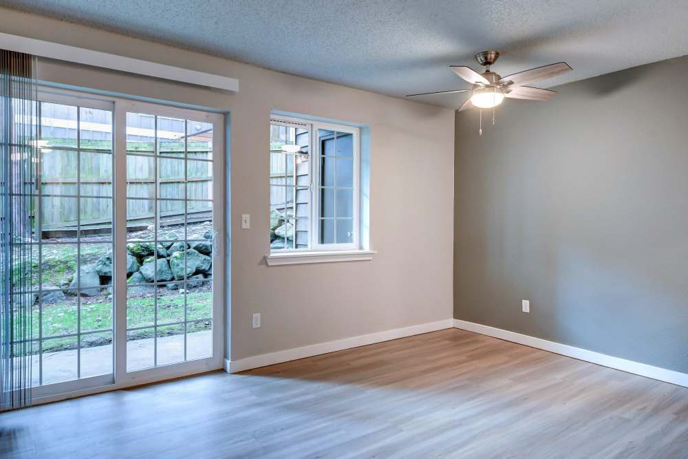 Delridge Crossing Image 15