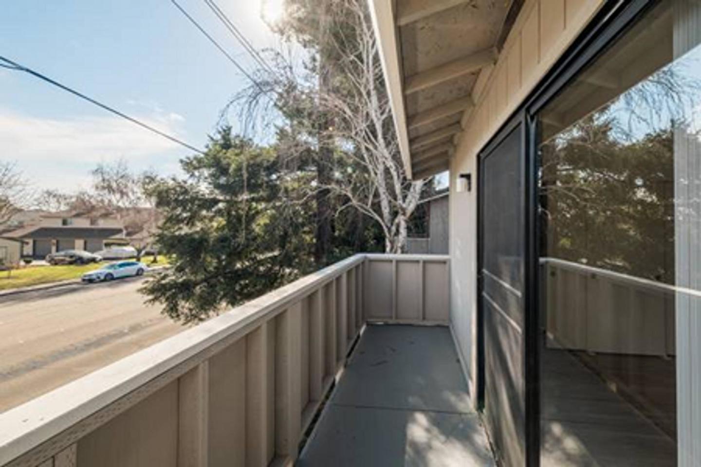 Manteca Golf and Tennis Villas Image 12