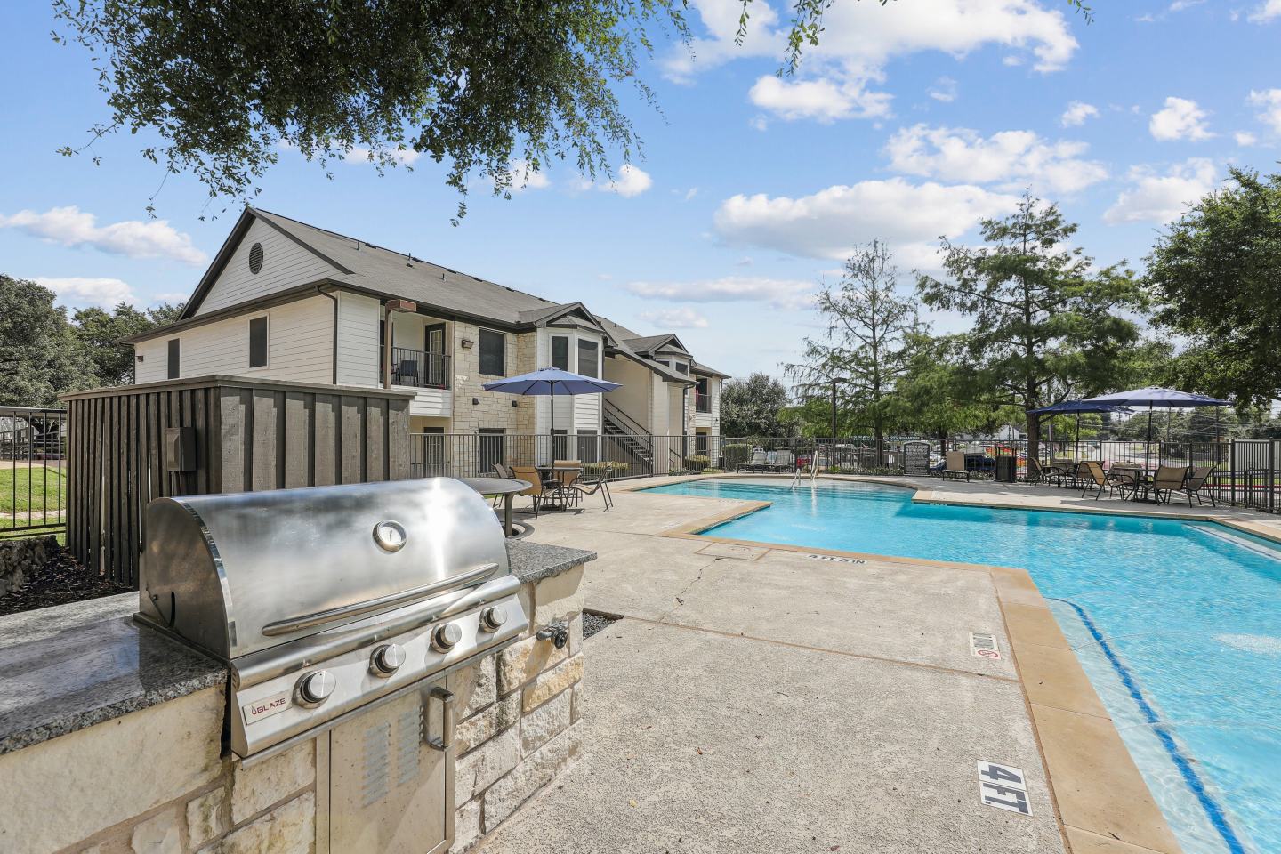 SoCo Apartments Image 44