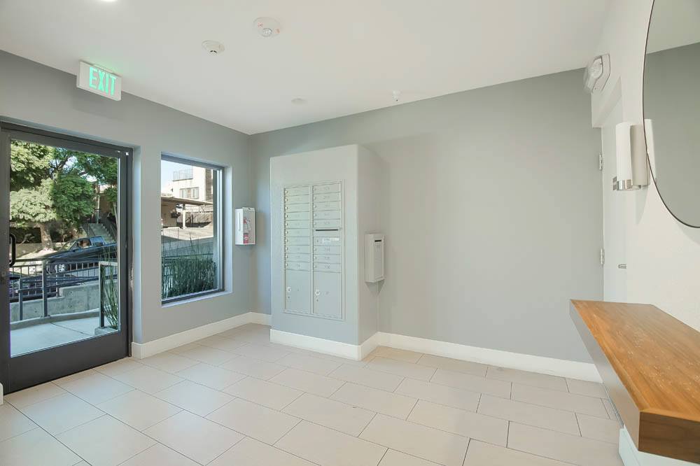 Valley Street Apartments Image 15