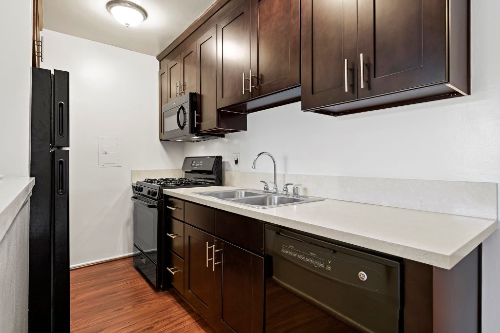 Riverside Apartments Image 26