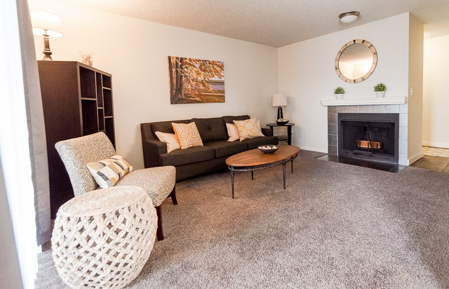 Eagles Landing Apartments Image 2