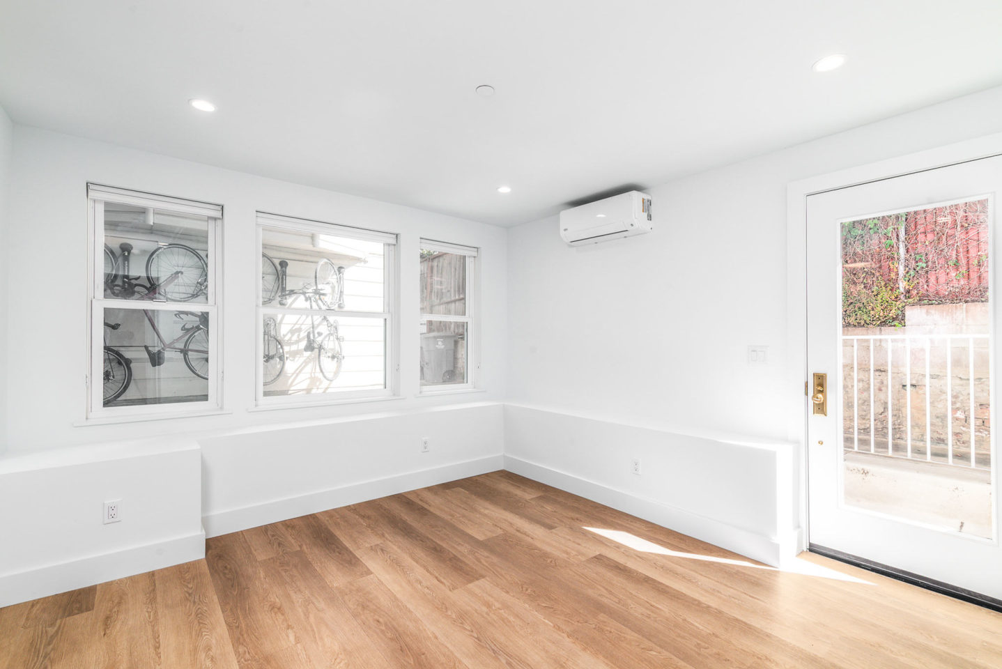 3201 23RD STREET Apartments Image 12