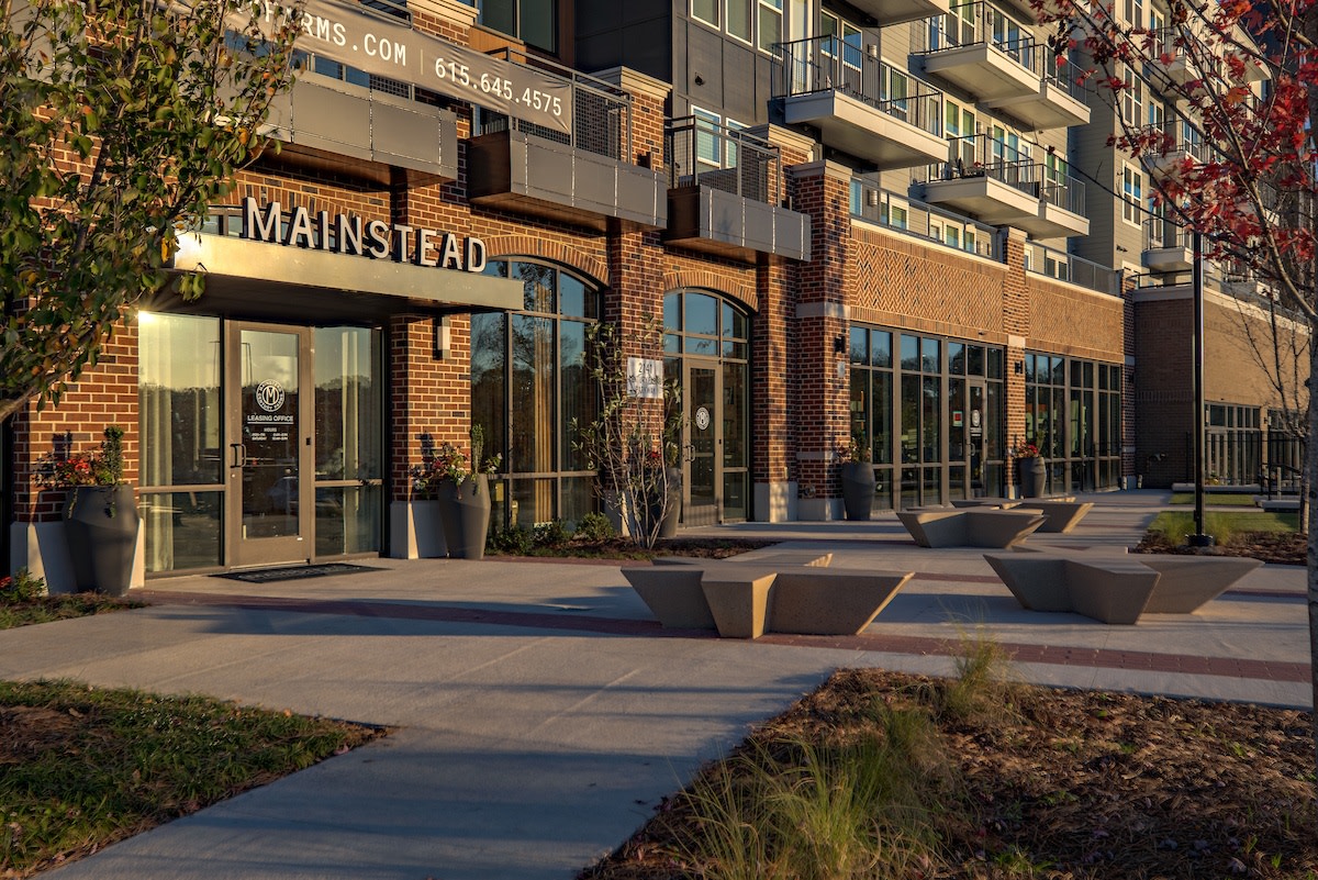 Mainstead at Century Farms Apartments Image 36