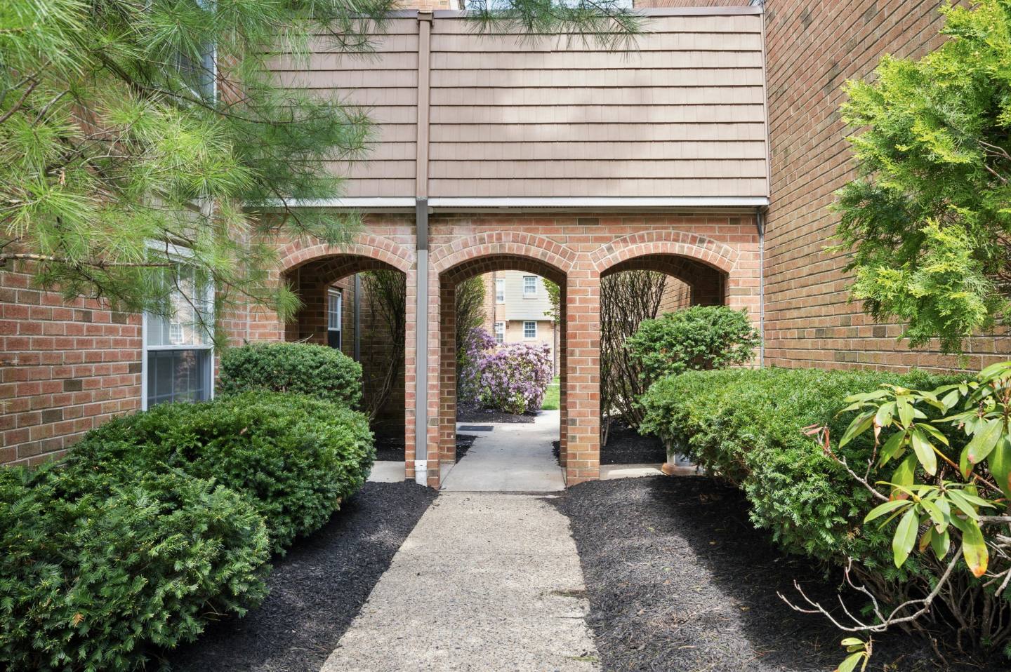 Meadowbrook Image 13