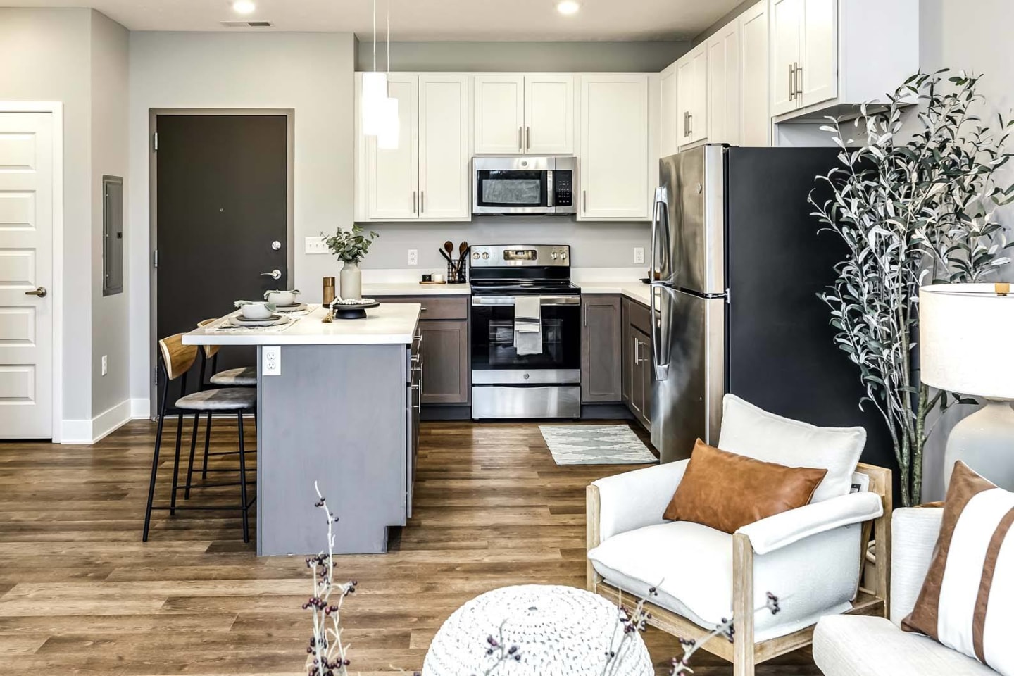 Echo Park Apartments Image 5