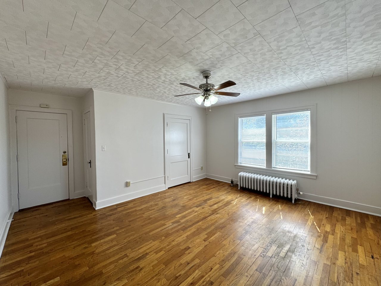 1319 Grand Ave Image 4