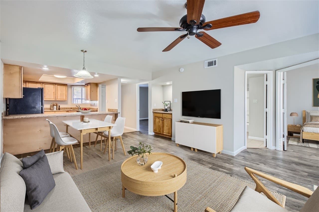 Rise Desert Cove Image 64