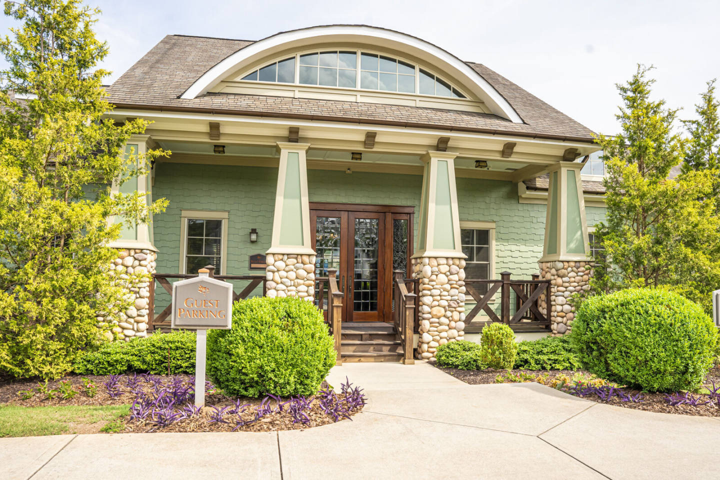 Avonlea Square Image 3