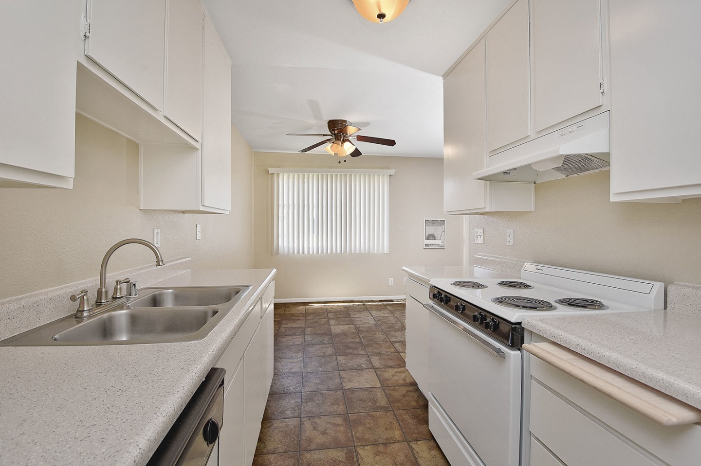 Woodside Village Apartments Image 38