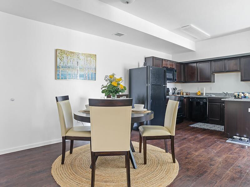 Gateway Apartments Image 5
