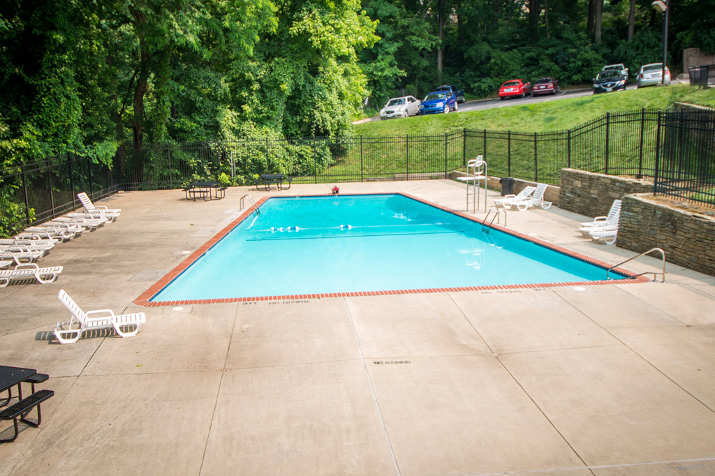 8600 Apartments Image 19