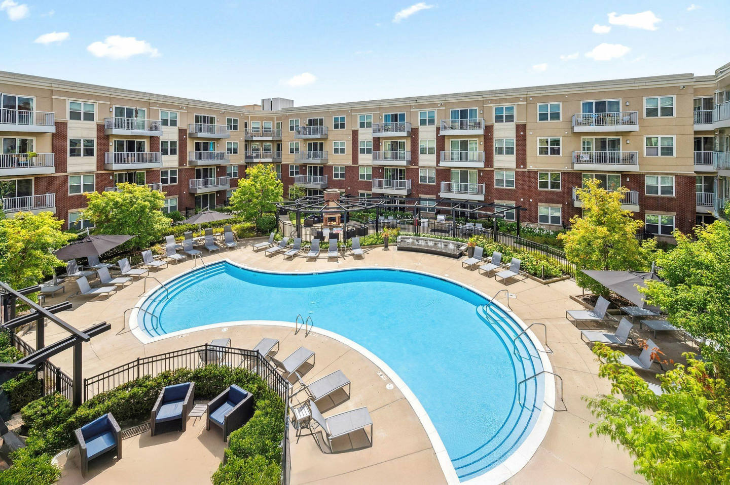 AMLI Deerfield Image 10