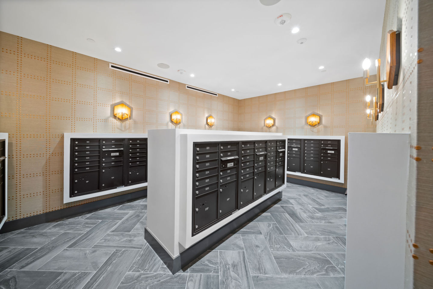 Halcyon House Image 35