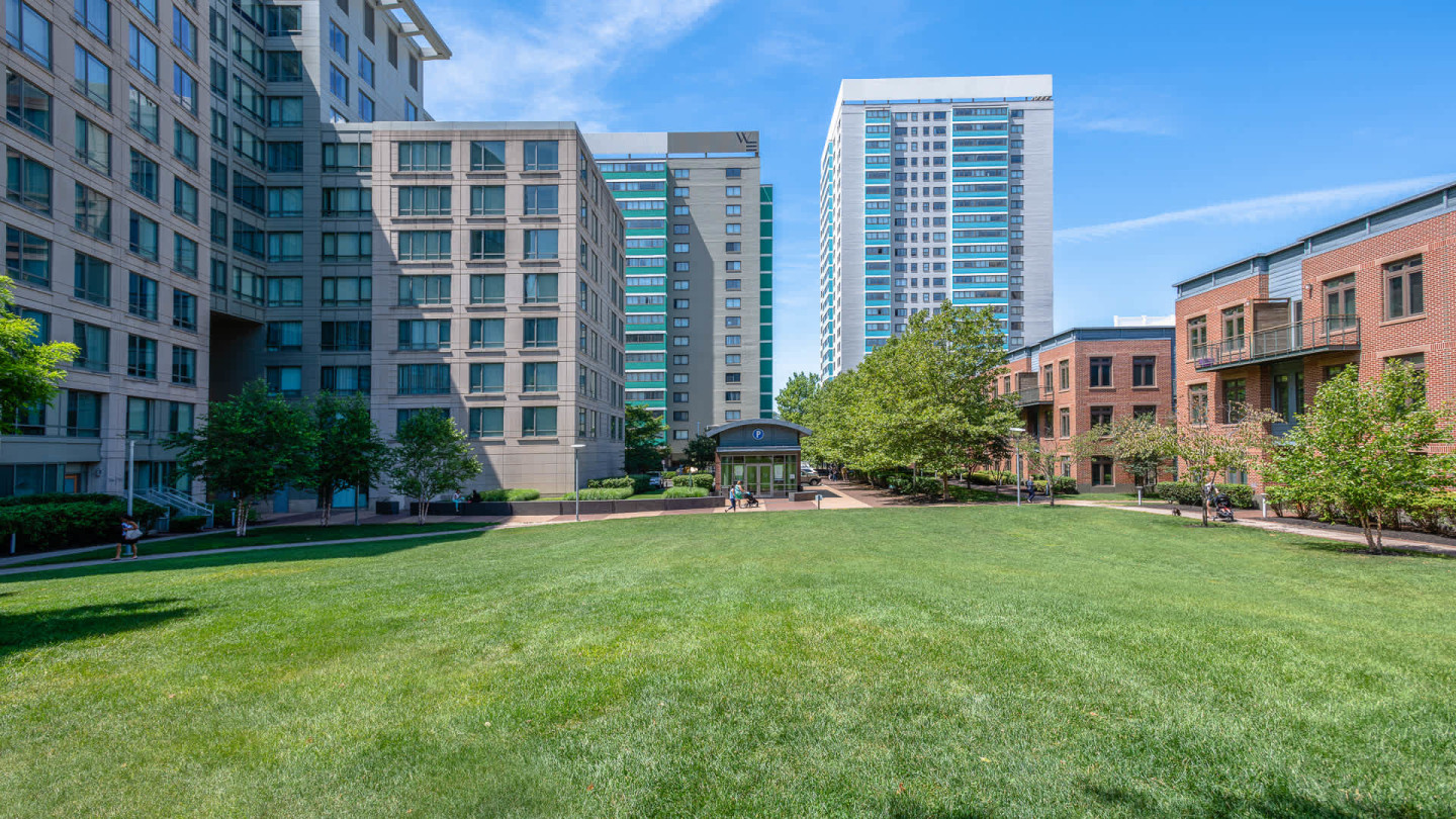 Emerson Place Image 32