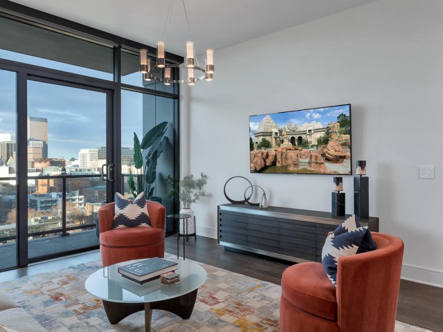 Parq on Speer Image 5