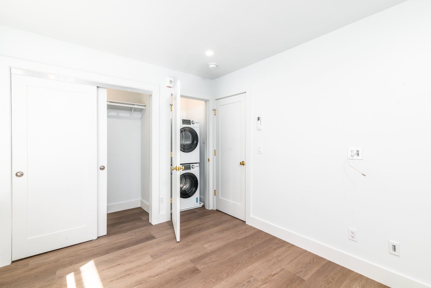 3201 23RD STREET Apartments Image 18