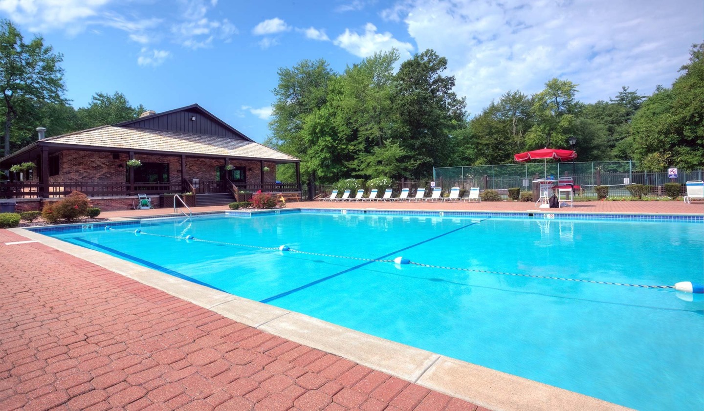 Royal Crest Estates North Andover Image 16