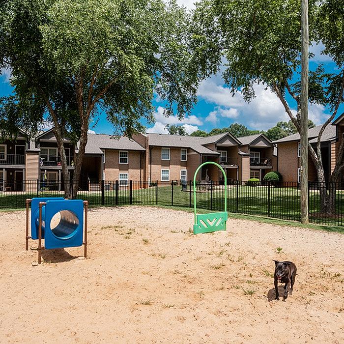 Central Pointe Apartment Homes Image 56