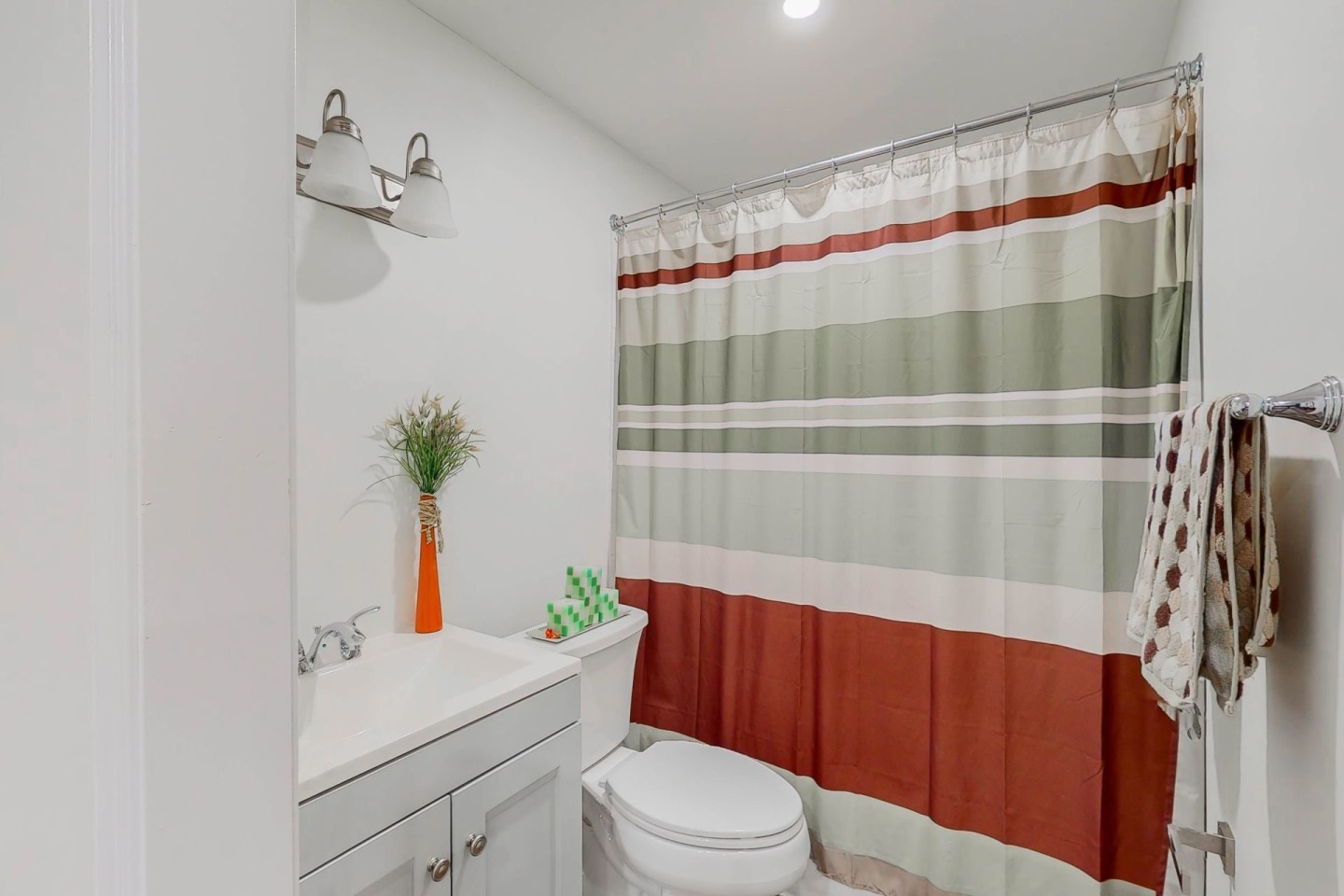 Takoma Towers Image 10
