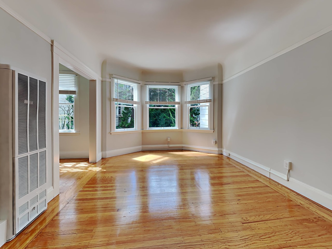 789 6th Avenue Image 2
