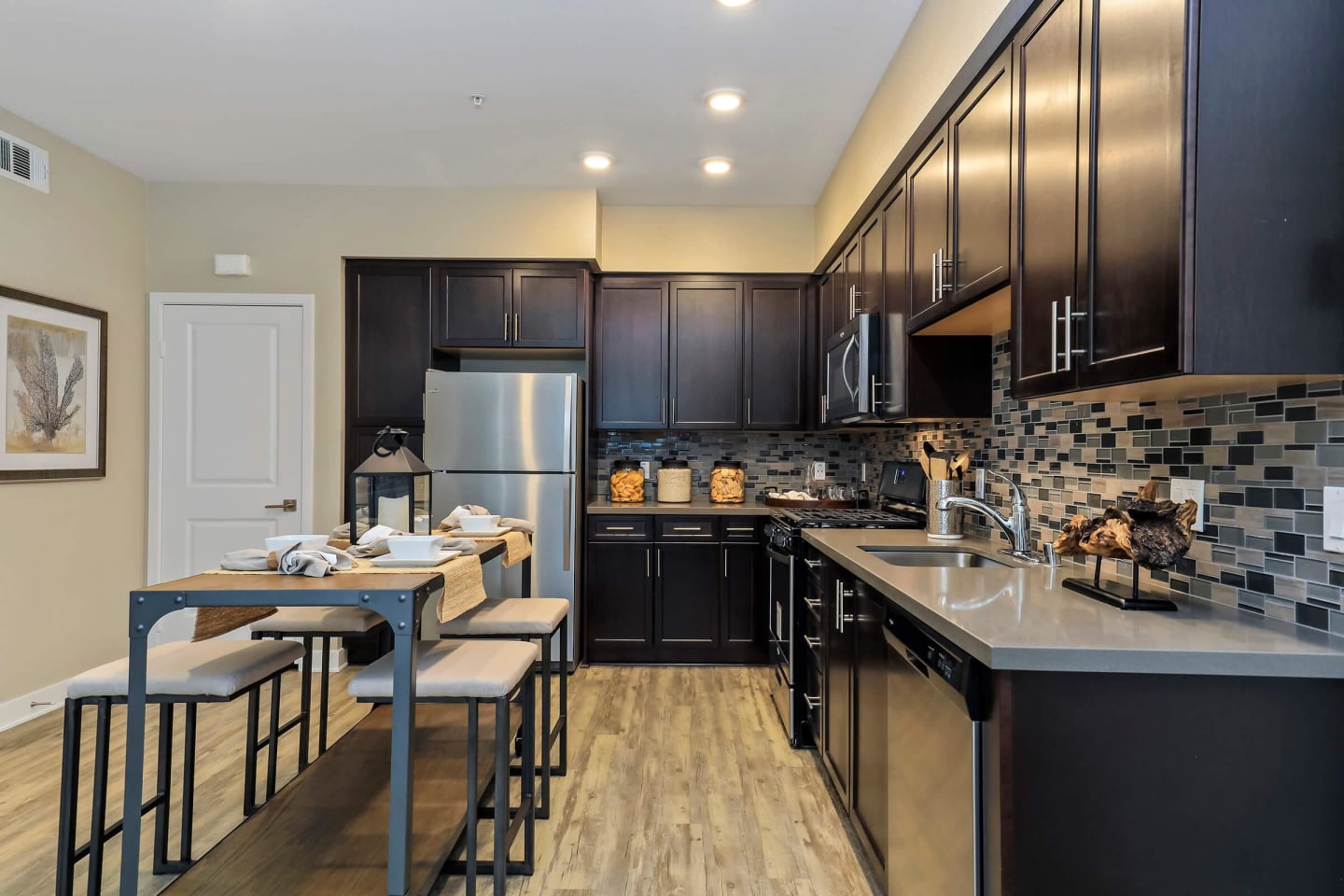 Esencia Sur Apartment Homes Image 51