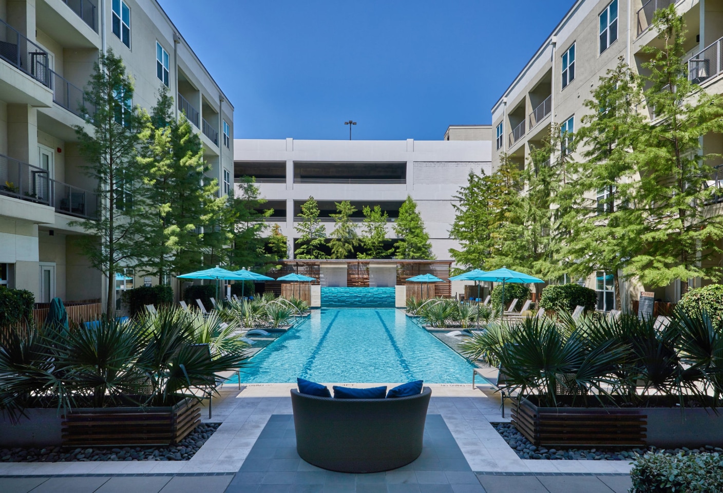 Standard at CityLine I & II Image 6