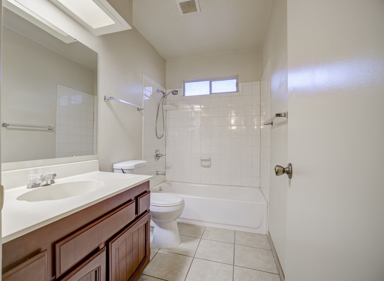 The Monica Apartments Image 30