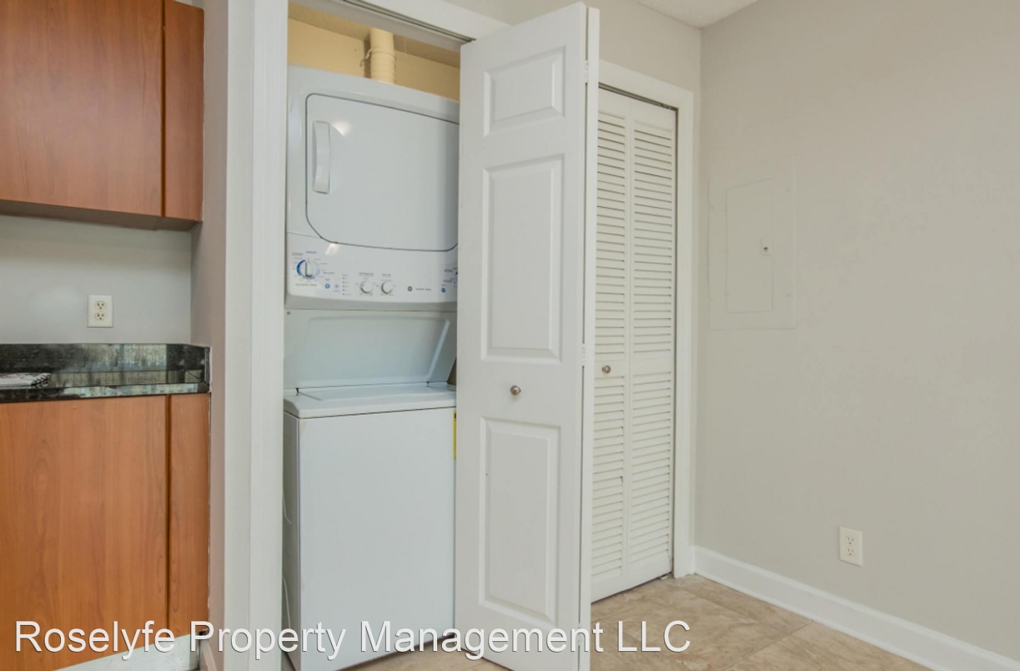 Atlantica Apartments Image 5