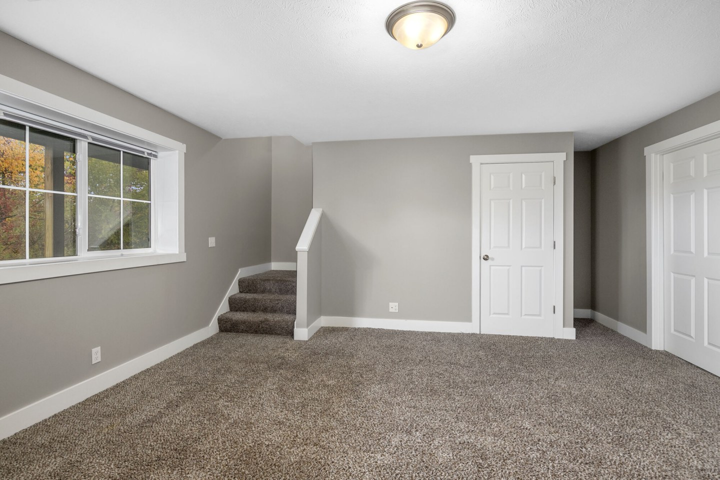 Jamestown Meadows Image 8