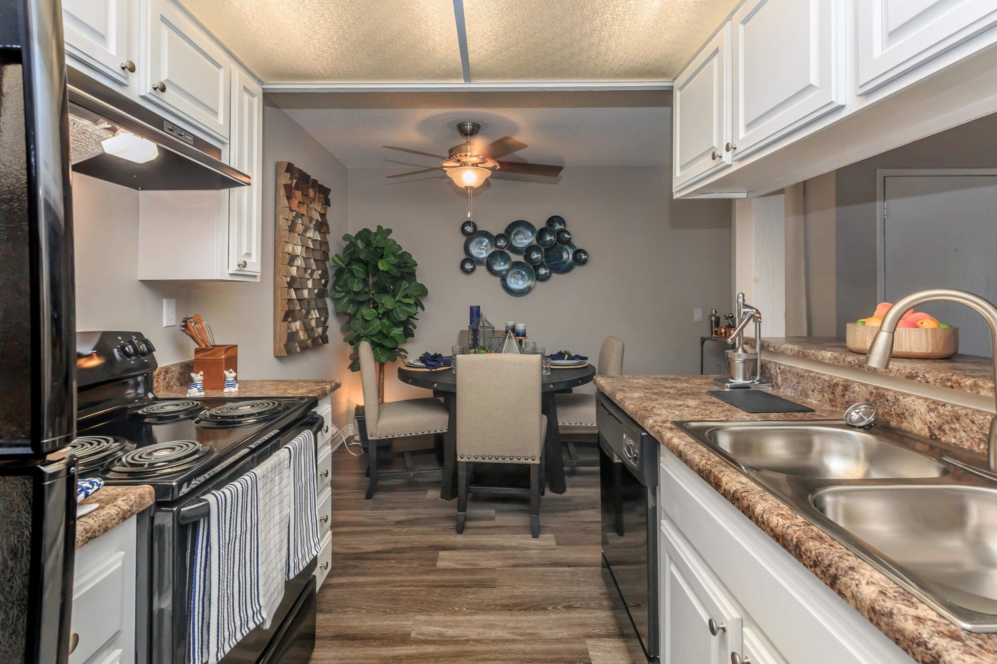 Birchwood Village Apartment Homes Image 14