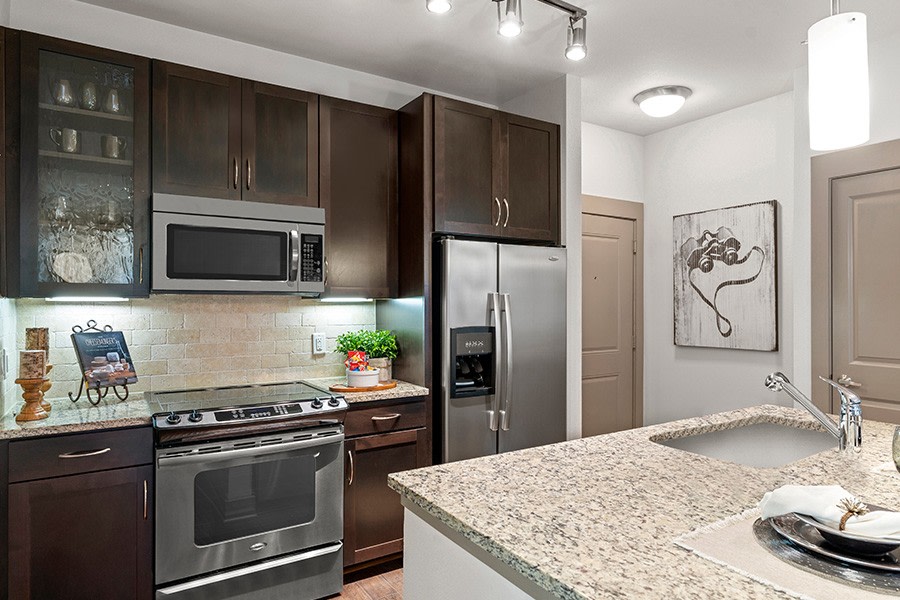 StoneLedge Apartments Grapevine Image 9