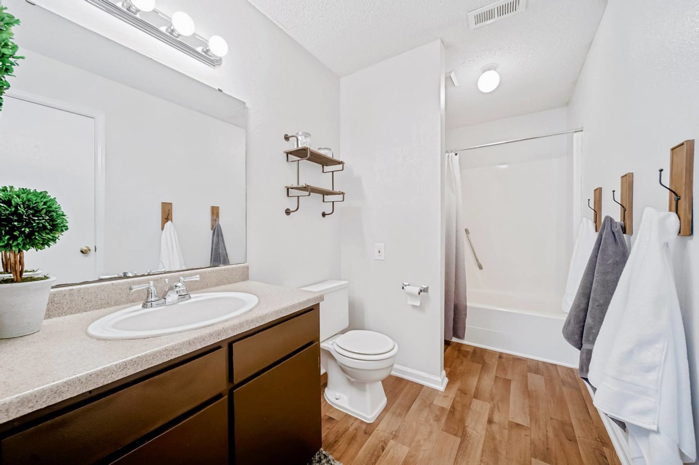 Affordable Housing - Brandemere Apartment Homes Image 56