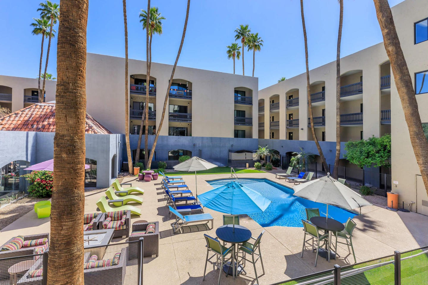 4127 Arcadia Image 3