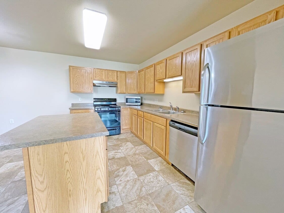 Northern Plains Apartments Image 3