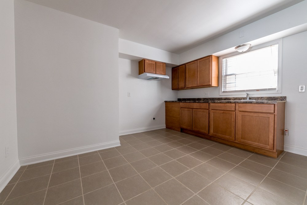 101 Memorial Drive Image 4