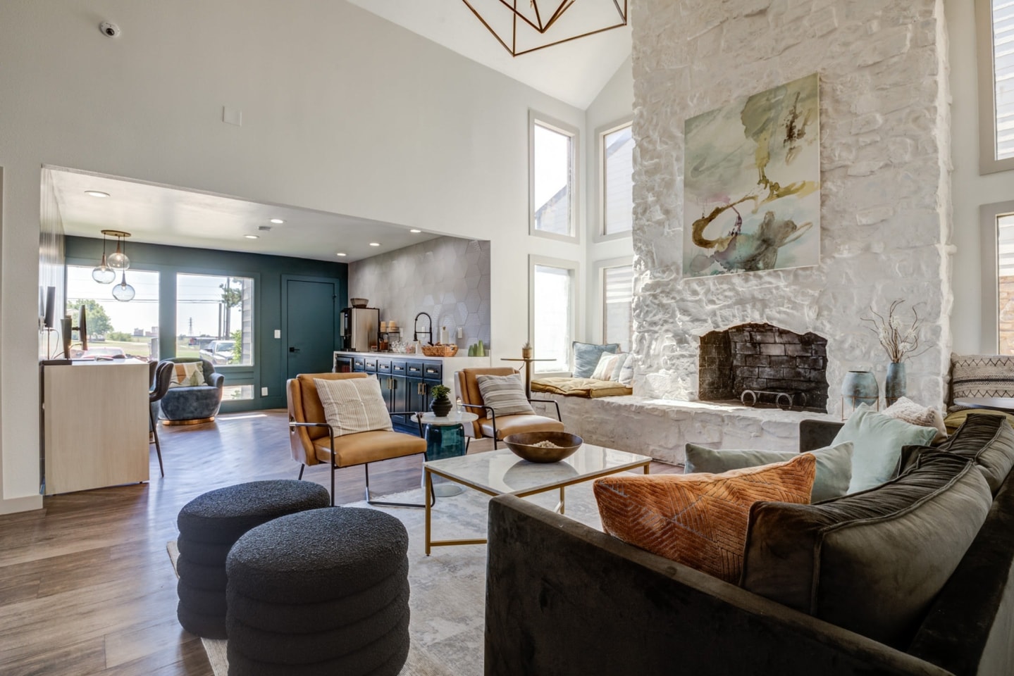 The Invitational Apartments Image 13